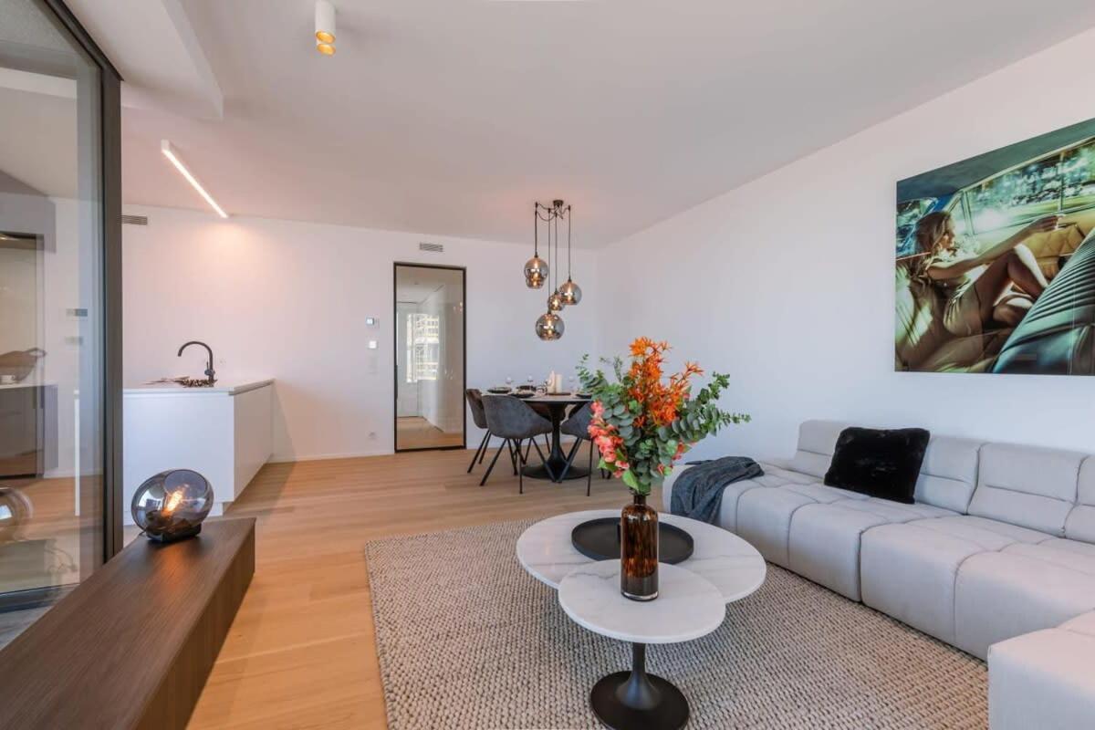 Huswell - Stunning With Breathtaking Views Appartement